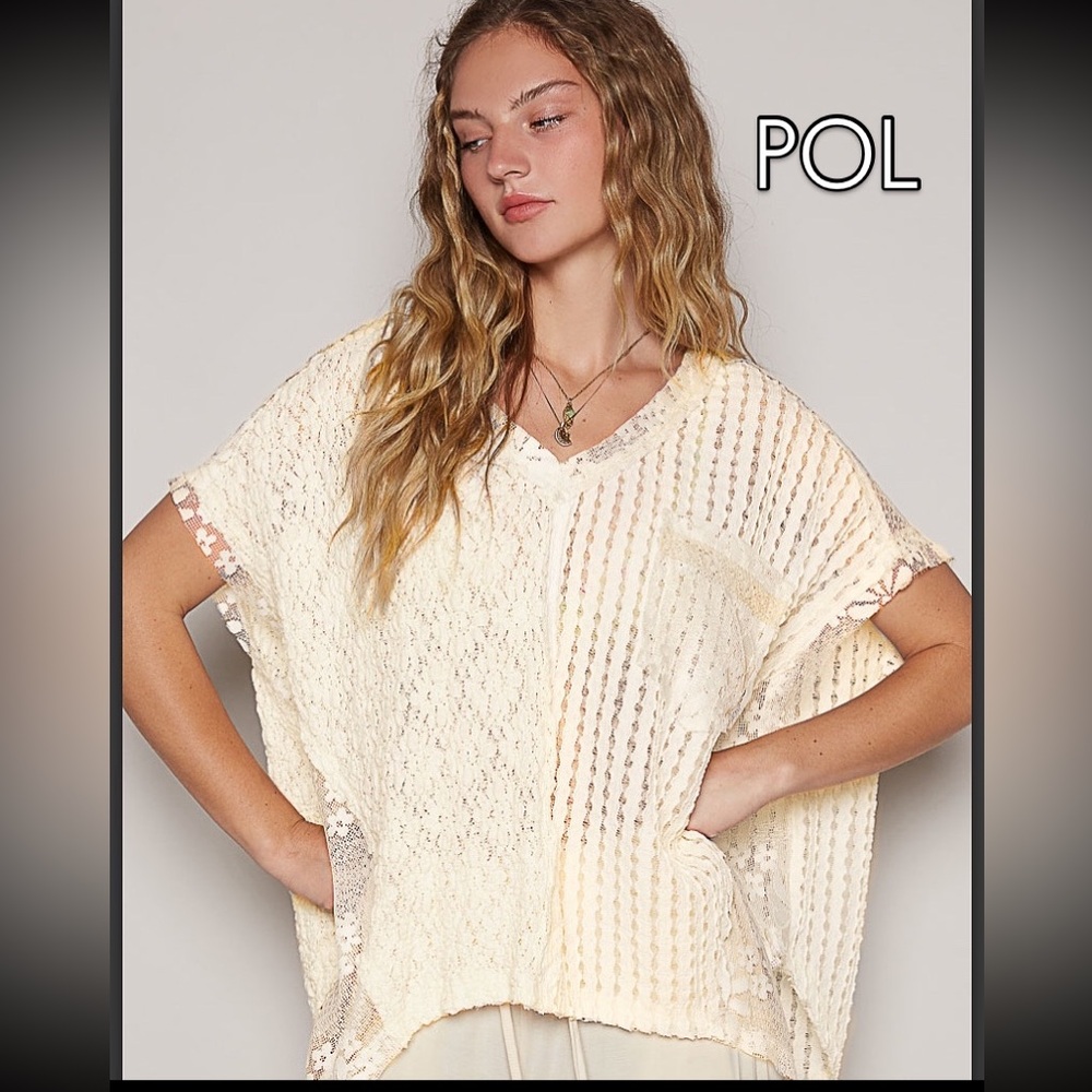 POL Cream Lace Crochet V-Neck Boxy Blouse